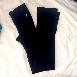 Fabletics Cloud Seamless Split Flare Legging